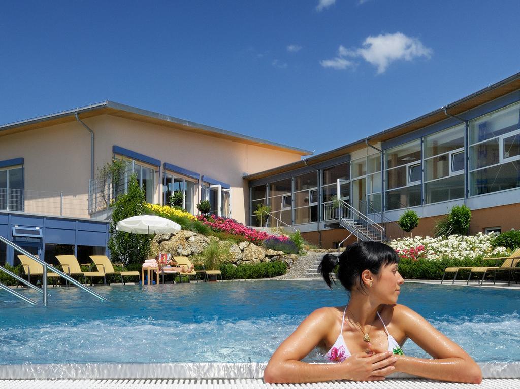 Vitalhotel Quellengarten - Bed&Breakfast Lingenau Esterno foto